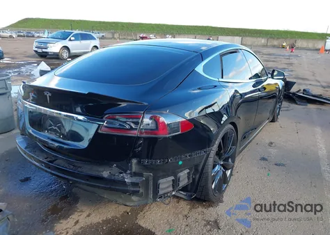 2018 Tesla Model S 100D/75D/P100D из США, поврежденный, VIN 5YJSA1E29JF271597